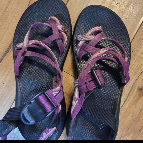 Chaco Shoes - Chaco size 8